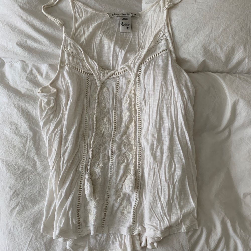 White designed tank